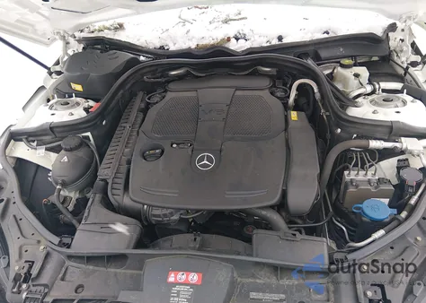 2014 Mercedes-Benz E 350 4Matic z USA, uszkodzony, nr VIN WDDHF8JB8EA829356